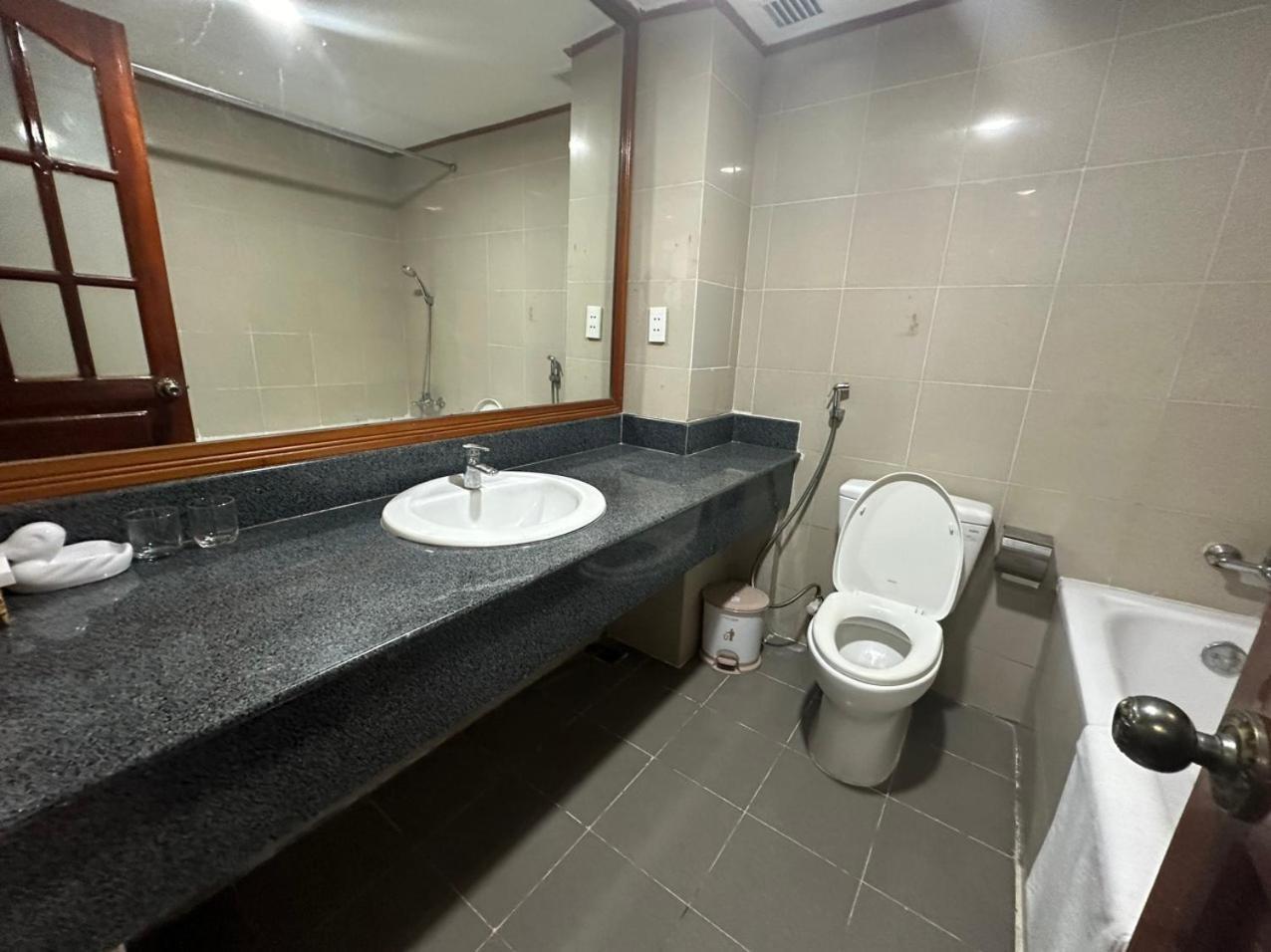 Ngoc Thu Hotel Soc Trang المظهر الخارجي الصورة